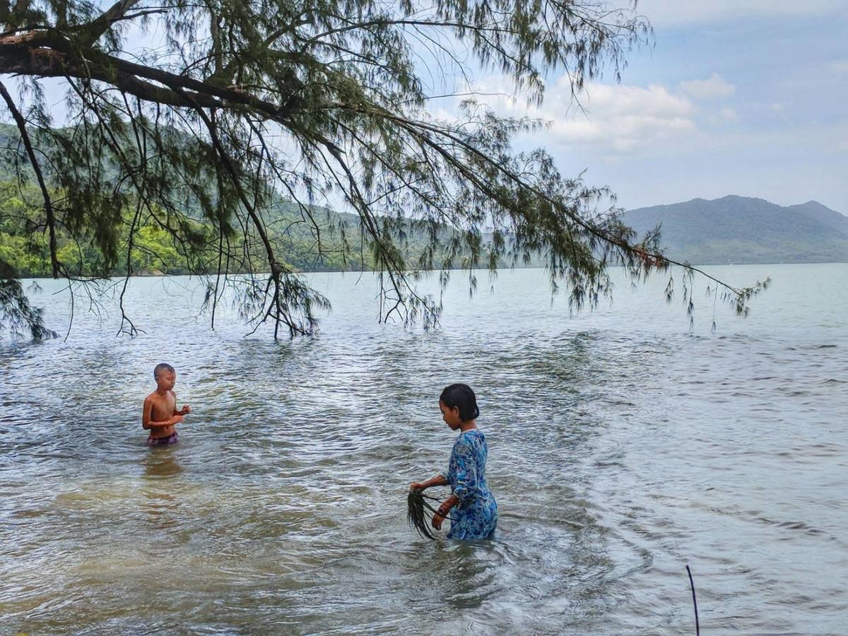 Kiara Villas Thalang Bagian luar foto